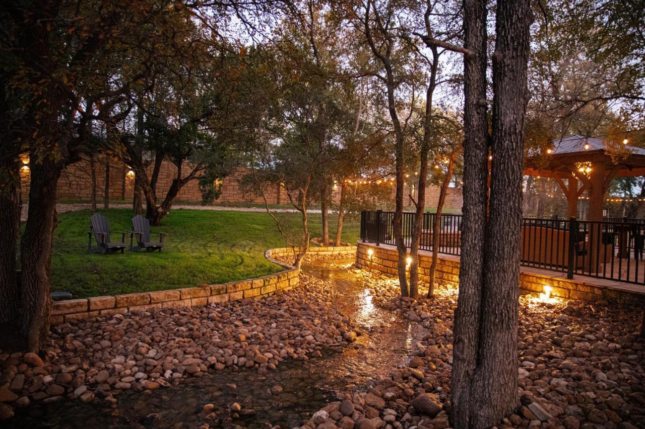 7744 Ranch Glamping Holiday home Austin
